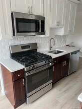 460 Old Town Rd in Port Jefferson Station, NY - Building Photo - Building Photo