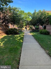 1109 N Pitt St in Alexandria, VA - Building Photo - Building Photo