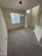 2241 Spruce Shadows Ln in Raleigh, NC - Foto de edificio - Building Photo