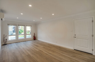1211 Detroit N St, Unit 1 in West Hollywood, CA - Building Photo - Building Photo