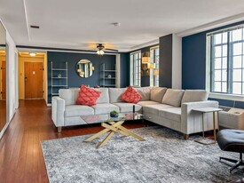 111-23 N 15th St in Philadelphia, PA - Building Photo