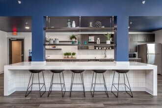 District at 6th Apartments in Des Moines, IA - Foto de edificio - Interior Photo