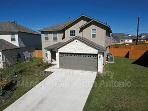 14079 Coquina Blfs in San Antonio, TX - Building Photo - Building Photo