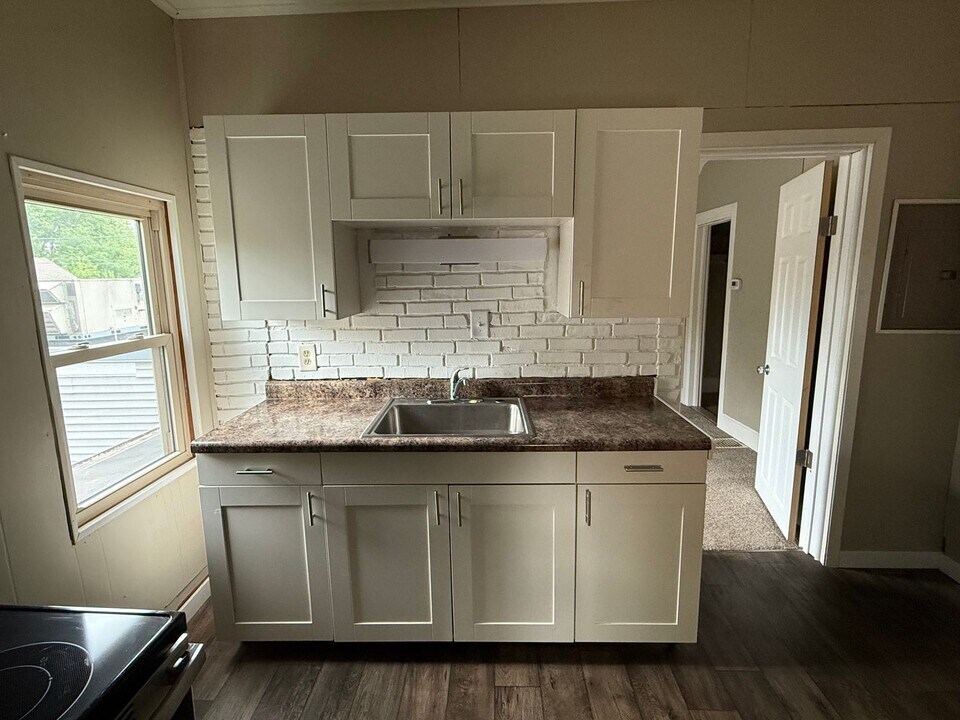 1020 Adams St in La crosse, WI - Building Photo