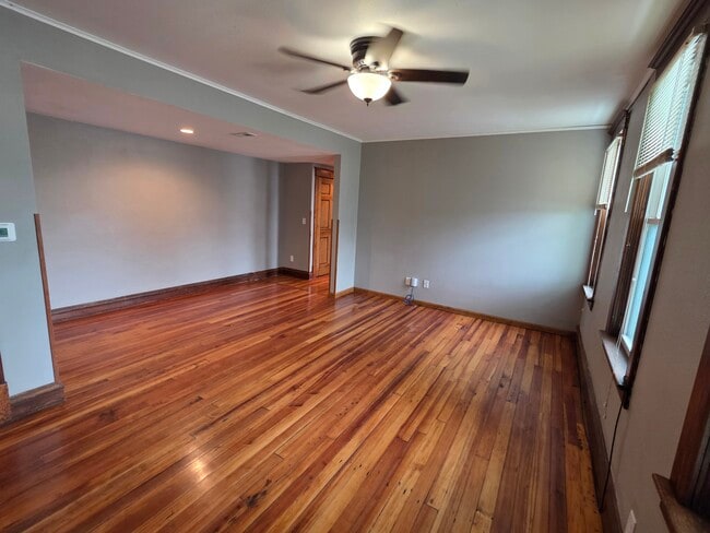2154 Kleine St, Unit 2154 #1