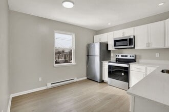 503-526 S Austin St in Allentown, PA - Foto de edificio - Building Photo