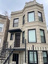 1829 S Kedzie Ave in Chicago, IL - Building Photo
