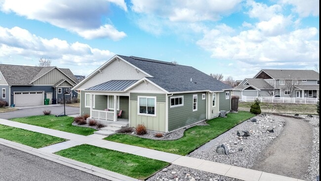 2421 Lasso Ave in Bozeman, MT - Building Photo - Building Photo