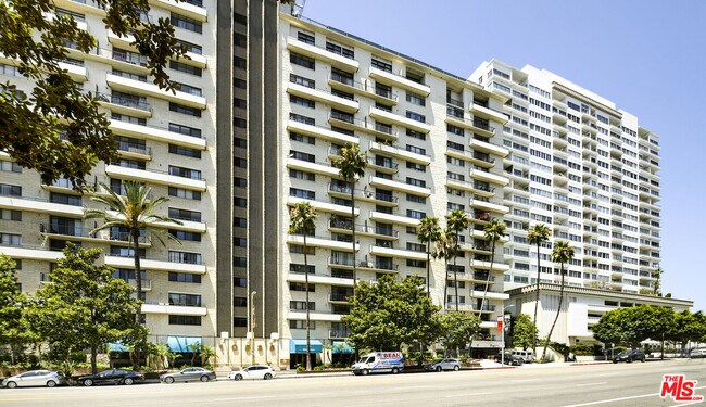 property at 10535 Wilshire Blvd