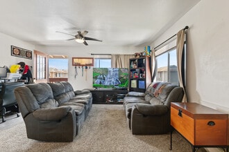 91-1010-1010 Huliau St in Ewa Beach, HI - Building Photo - Building Photo