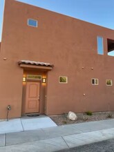 4261 N Red Sun Pl in Tucson, AZ - Building Photo - Building Photo