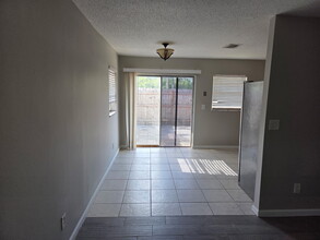 71 Avocado Ave, Unit Avocado in West Palm Beach, FL - Building Photo - Building Photo