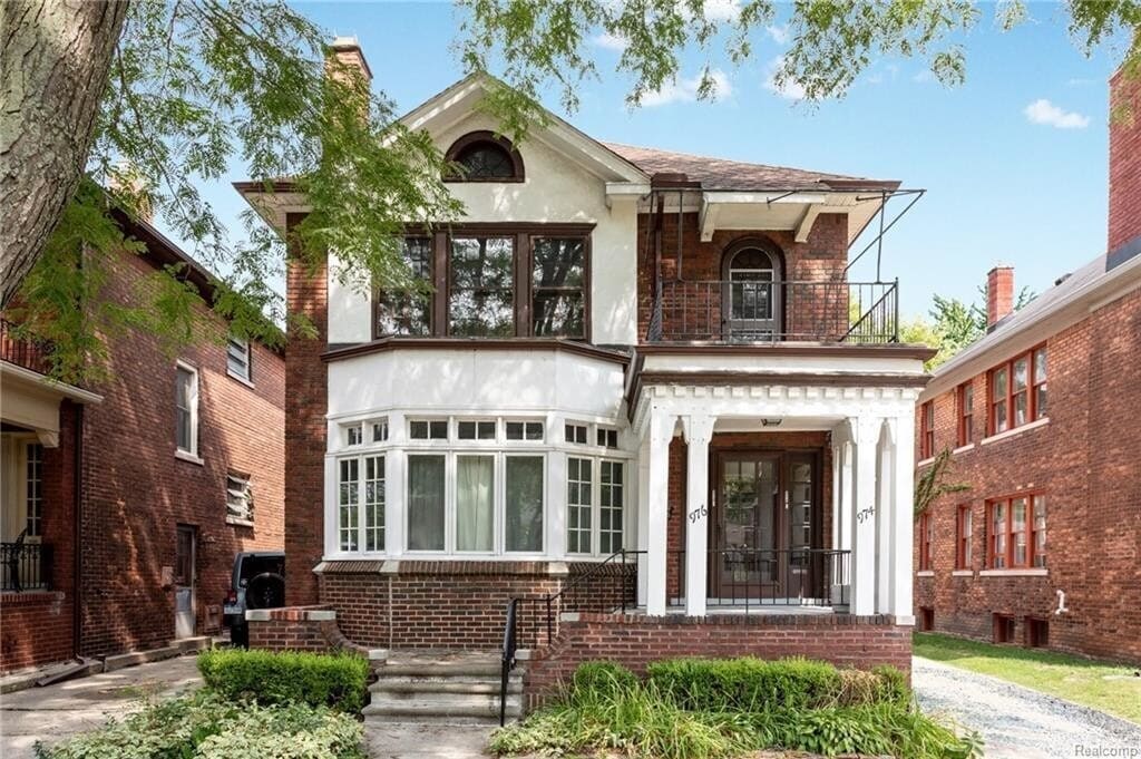 974 Nottingham Rd, Unit 974 in Grosse Pointe Park, MI - Building Photo