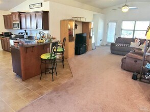 2200 Somerville Ct in Pensacola, FL - Building Photo - Building Photo