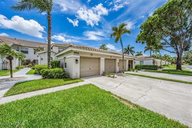 property at 6914 Satinleaf Rd N