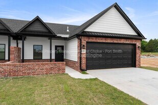 10108 Talavera Trl in Fort Smith, AR - Building Photo
