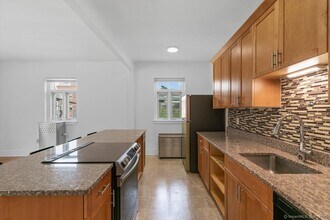 89 Howe St in New Haven, CT - Building Photo - Building Photo