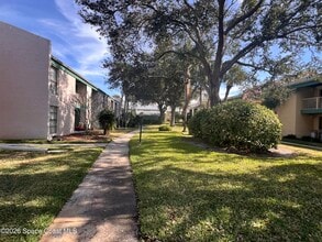 1225 N Wickham Rd in Melbourne, FL - Building Photo - Building Photo