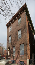 2113 Spring Garden St in Philadelphia, PA - Foto de edificio - Building Photo