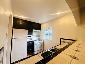 1102 Westerly Terrace in Los Angeles, CA - Building Photo - Building Photo