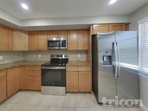 26 Pickersgill Square in Owings Mills, MD - Building Photo - Building Photo