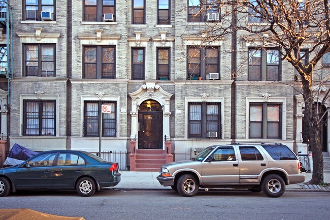 341-343 Prospect Pl in Brooklyn, NY - Foto de edificio - Building Photo