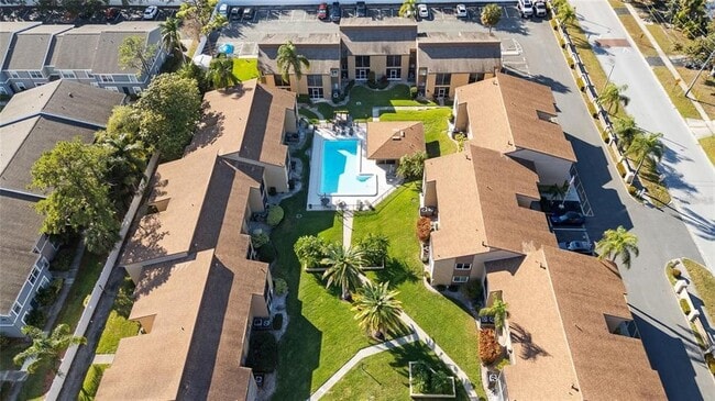 property at 1589 Greenlea Dr