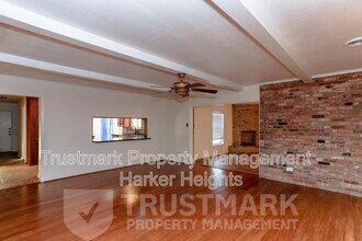 101 Highland Oaks Dr in Harker Heights, TX - Building Photo - Building Photo