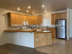 3896 N Butler Ave in Farmington, NM - Building Photo - Building Photo