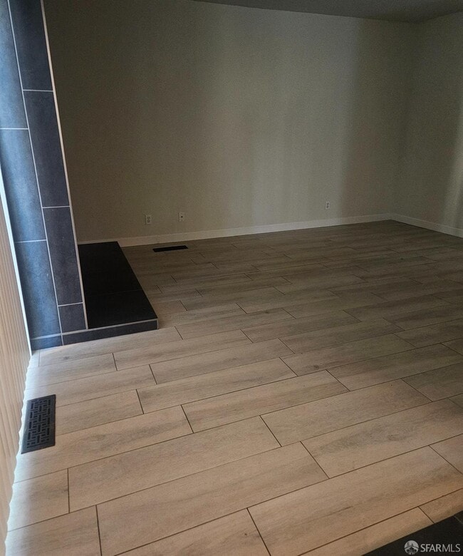 8711 Mountain Blvd in Oakland, CA - Building Photo - Building Photo