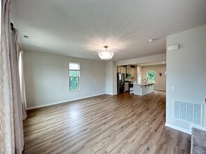 742 Channing Park Cir in Cary, NC - Building Photo - Building Photo