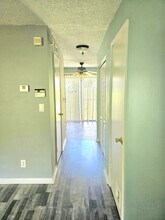 975 Surry Ln in Gastonia, NC - Foto de edificio - Building Photo