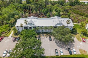 2506 SE Anchorage Cove in Port St. Lucie, FL - Building Photo