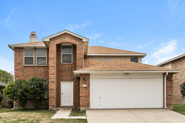 property at 1824 Lariat Dr