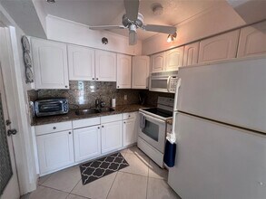 2850 NE 30th St in Fort Lauderdale, FL - Building Photo - Building Photo