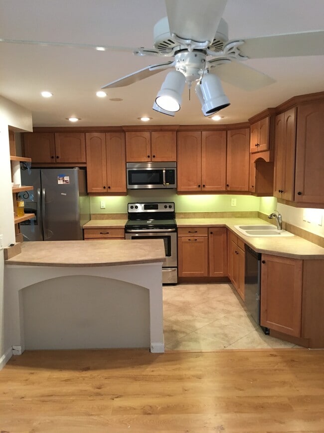 property at 516 Orange Dr