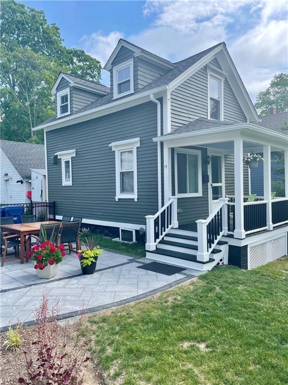 property at 14 Pearl St