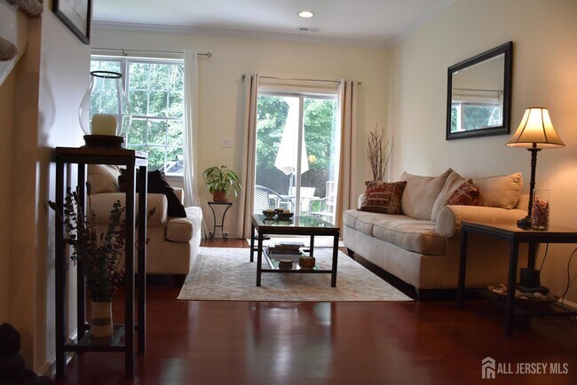 65 Heath Ct in Pennington, NJ - Building Photo - Building Photo
