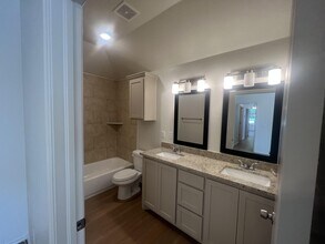1614 SW C Ave in Lawton, OK - Building Photo - Building Photo