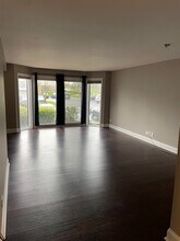 2730 Mitchell Dr in Woodridge, IL - Building Photo - Building Photo