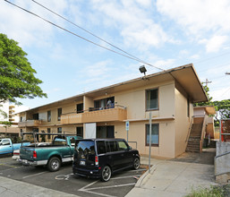 903-905 N School St in Honolulu, HI - Building Photo - Building Photo