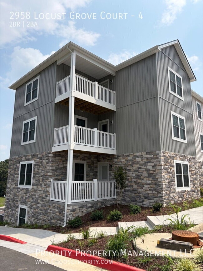 property at 2958 Locust Grv Ct