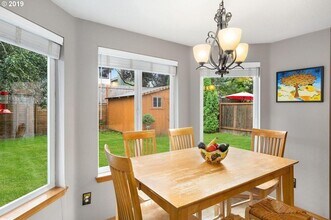 15834 SW Glaze Ct in Tigard, OR - Building Photo - Building Photo