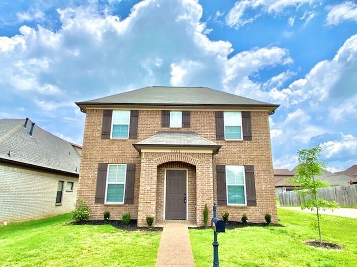 5326 Creek Laurel Way in Memphis, TN - Building Photo