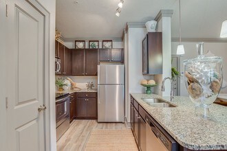 Sorrel Luxury Apartments in Jacksonville, FL - Building Photo - Building Photo