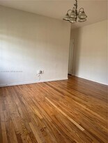 1431 SW 37th Ave in Miami, FL - Building Photo