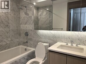 4720 Lougheed Hwy. in Burnaby, BC - Building Photo - Building Photo