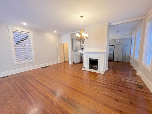 205 E Charlton St-Unit -Unit A in Savannah, GA - Building Photo - Building Photo