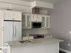 1213 Noble St in Philadelphia, PA - Building Photo - Building Photo