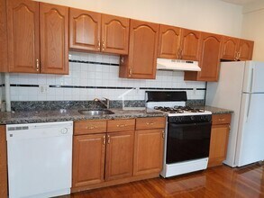 1412 Commonwealth Avenue, Unit 19A in Boston, MA - Building Photo - Building Photo